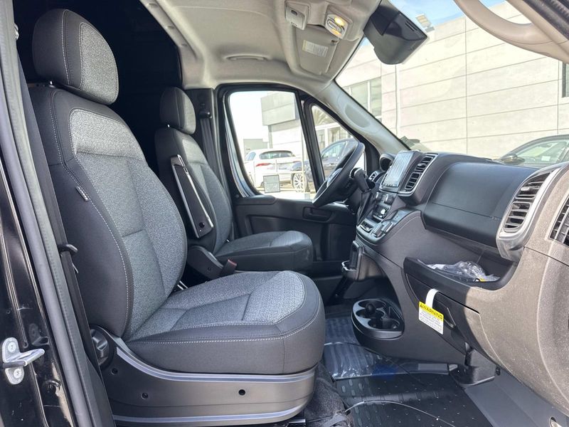New 2026 RAM Promaster 2500 Slt Cargo Van High Roof 159' Wb
