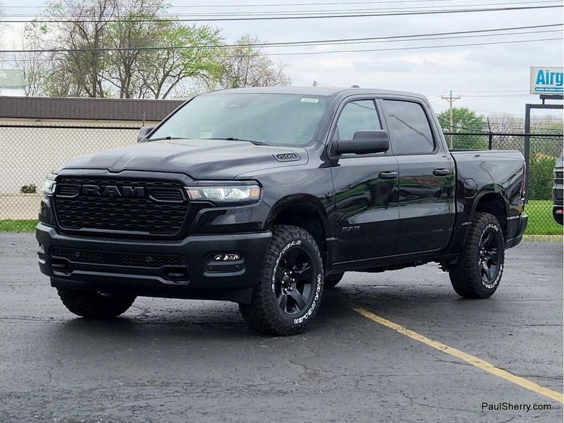 New 2026 RAM 1500 Warlock Crew Cab 4x4 5'7' Box