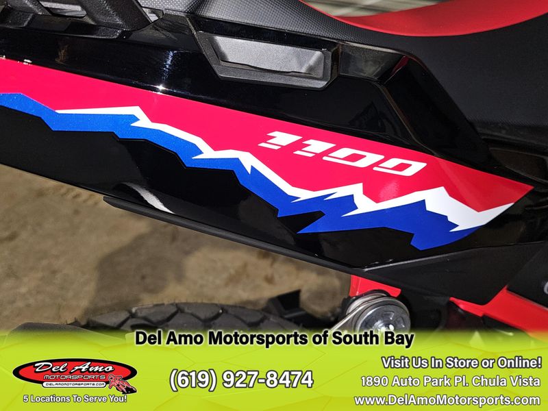 New 2024 Honda AFRICA TWIN Image 5