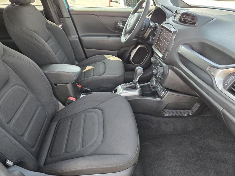 Used 2022 Jeep Renegade Latitude 4x4