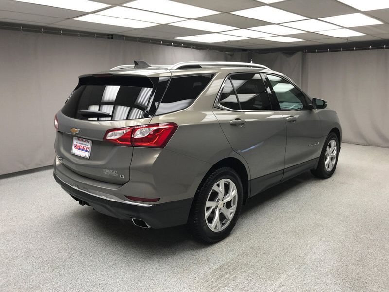2018 Chevrolet Equinox LTImage 12