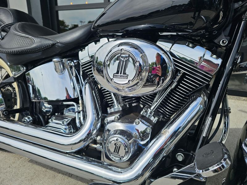 Used 2006 Harley-Davidson Softail Deluxe 