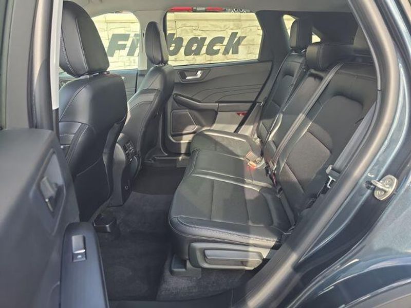 2022 Ford Escape Titanium photo 15