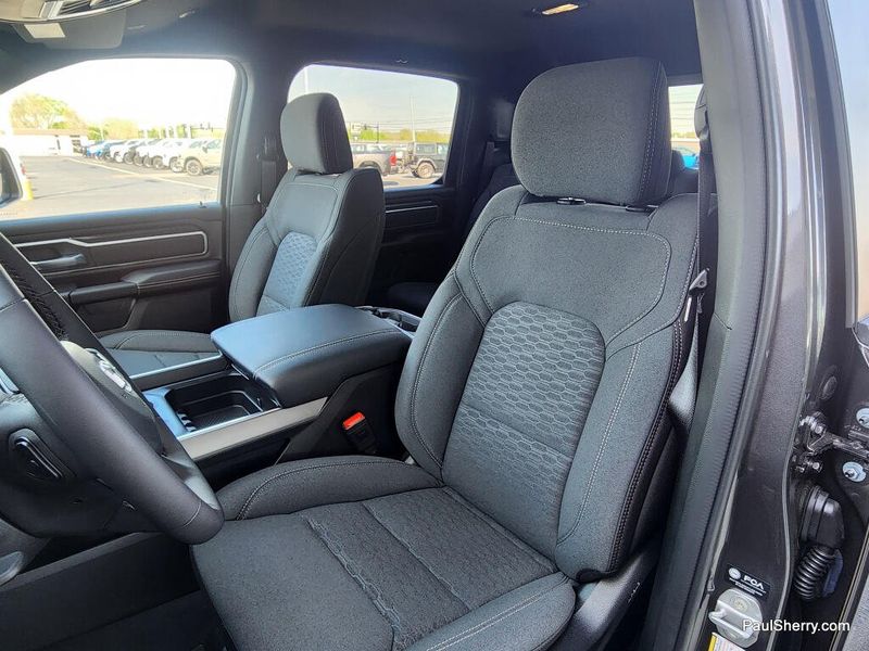 New 2026 RAM 1500 Big Horn Crew Cab 4x4 5'7' Box