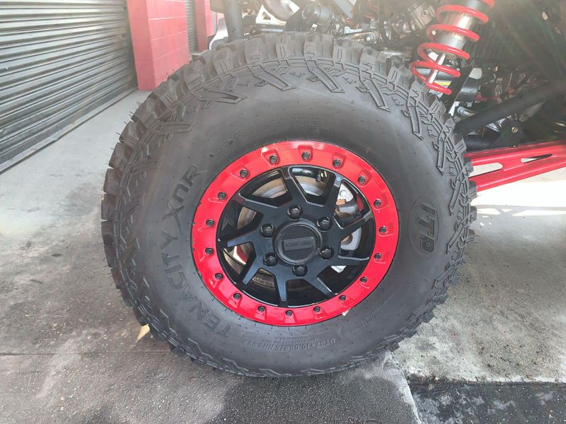 2025 Can-Am MAVERICK R X RS 999T DCT Image 17