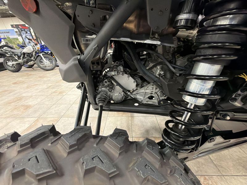 New 2026 Can-Am MAVERICK R MAX X RS WITH SMART-SHOX 999T DCT Image 21