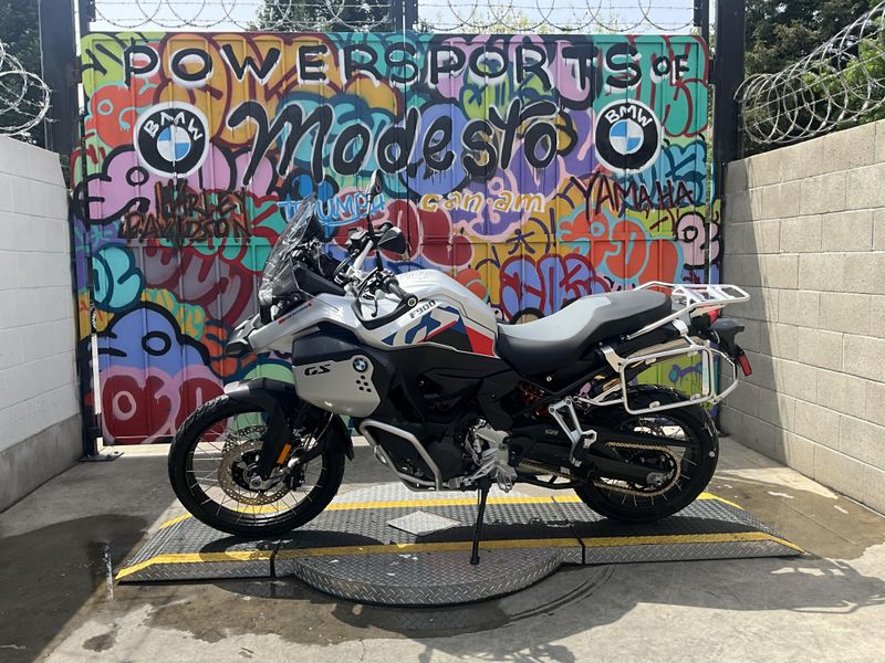 New 2025 BMW F 900 GS Adventure Image 4