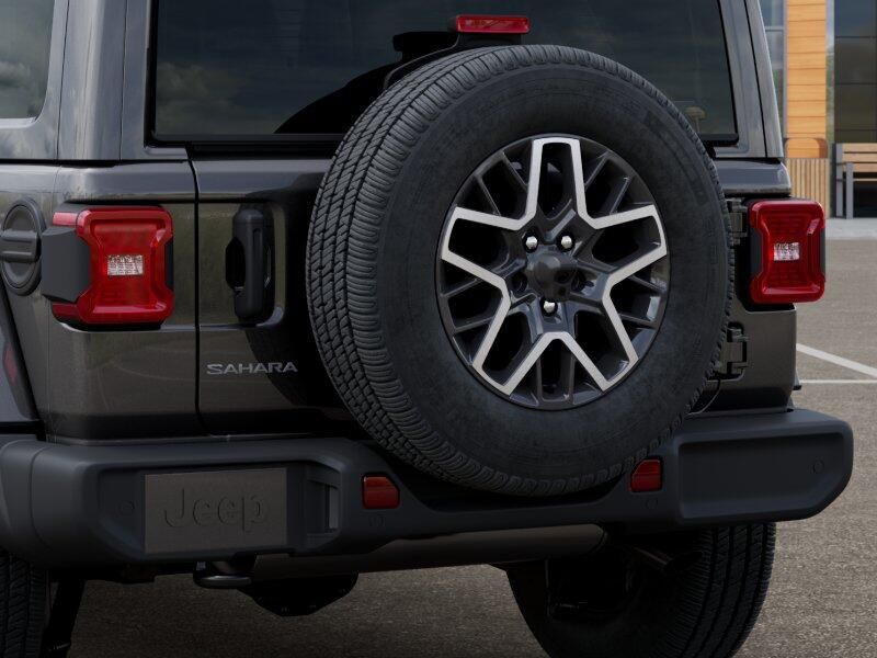 New 2026 Jeep Wrangler 4-door SaharaImage 39