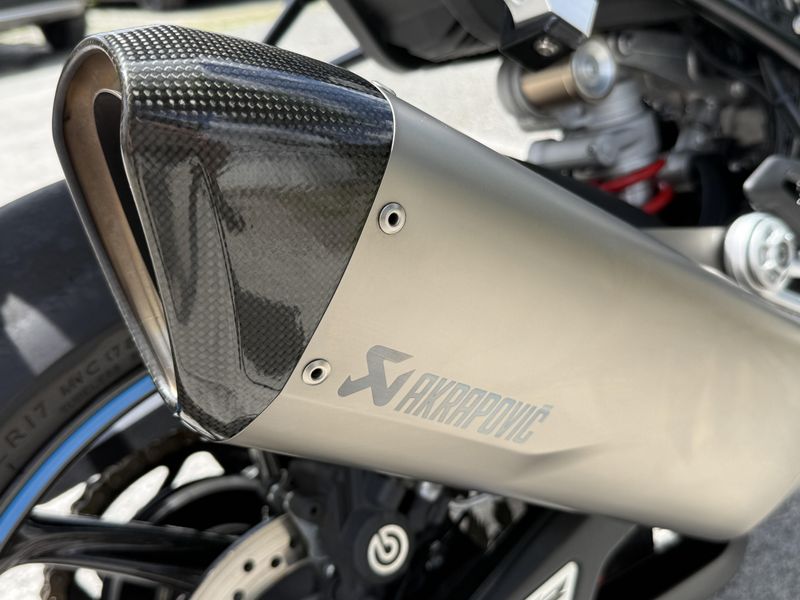 2023 BMW S 1000 RR