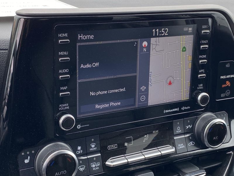 2022 Toyota Highlander XLEImage 22