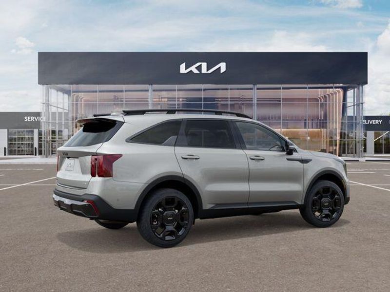 New 2026 Kia Sorento X-Line SXImage 7