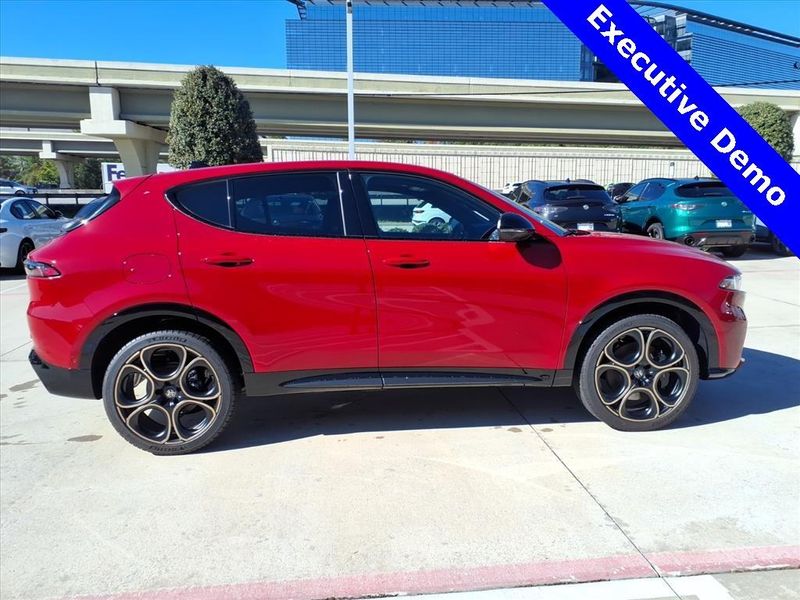 New 2025 Alfa Romeo Tonale Intensa AwdImage 5