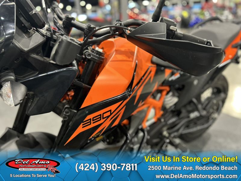 2023 KTM ADVENTURE 390Image 22