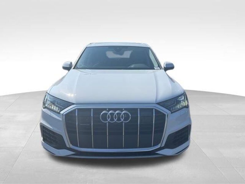 Used 2023 Audi Q7 Premium