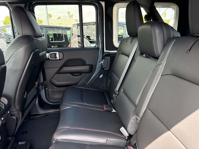 New 2026 Jeep Wrangler 4-door Rubicon X