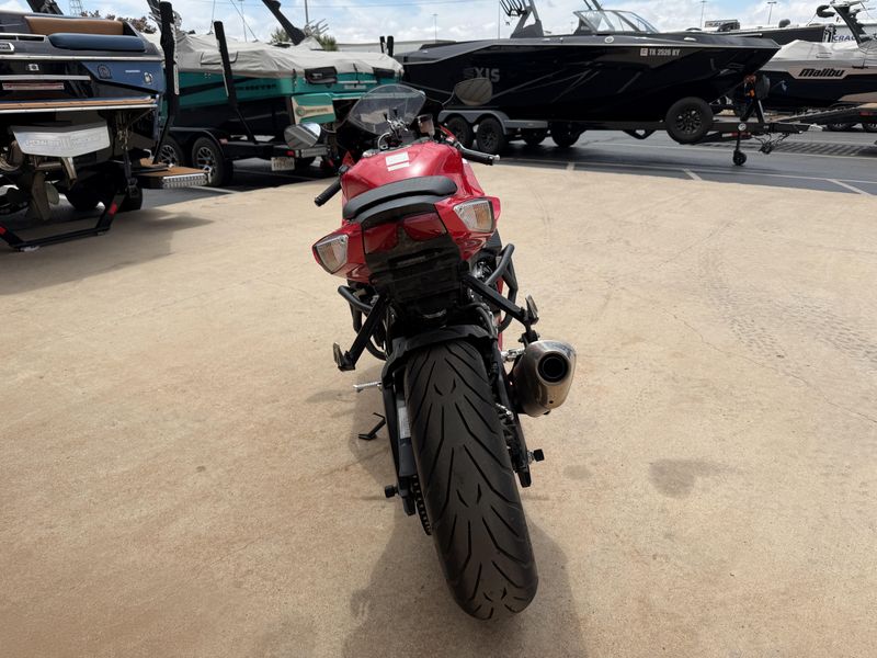 USED 2013 SUZUKI GSX-R600L3 Image 4