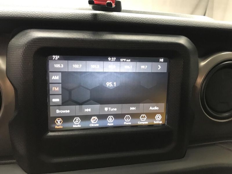 Used 2020 Jeep Wrangler Unlimited FreedomImage 12