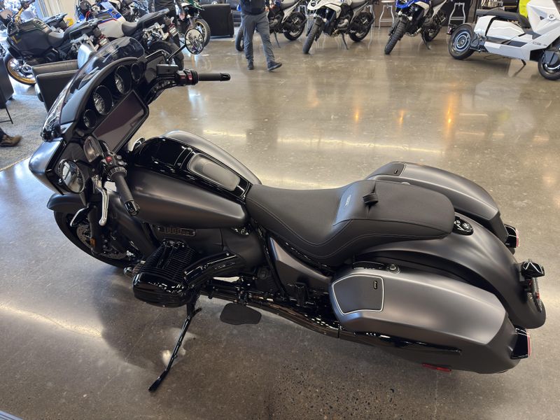 2025 BMW R 18 B - MINERAL GREY METALLIC MATTE