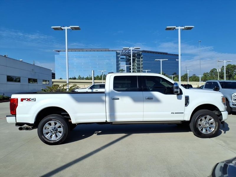 Used 2022 Ford F-350 PlatinumImage 11
