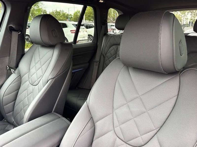 Used 2026 BMW X5 sDrive40iImage 22