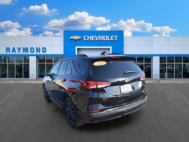 Used 2023 Chevrolet Equinox RSImage 6