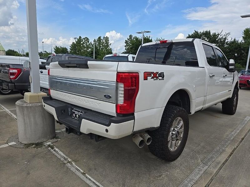 2019 Ford F-250 LimitedImage 3