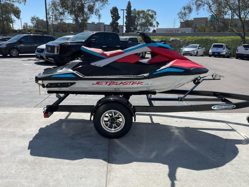 New 2025 Yamaha JETBLASTER DLX (2UP) Image 20