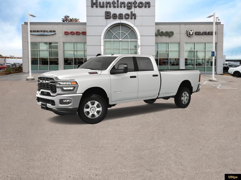 2025 RAM 3500 Big Horn Crew Cab 4x4 DuallyImage 2