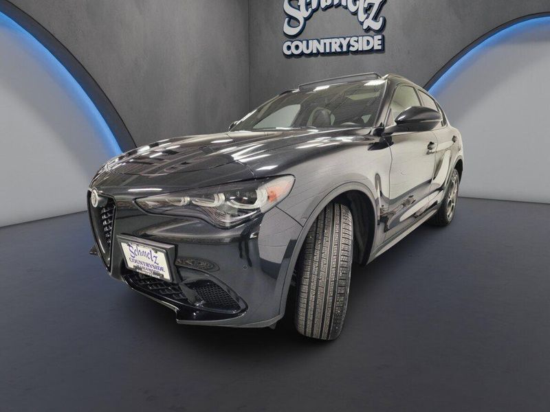 New 2025 Alfa Romeo Stelvio AwdImage 6