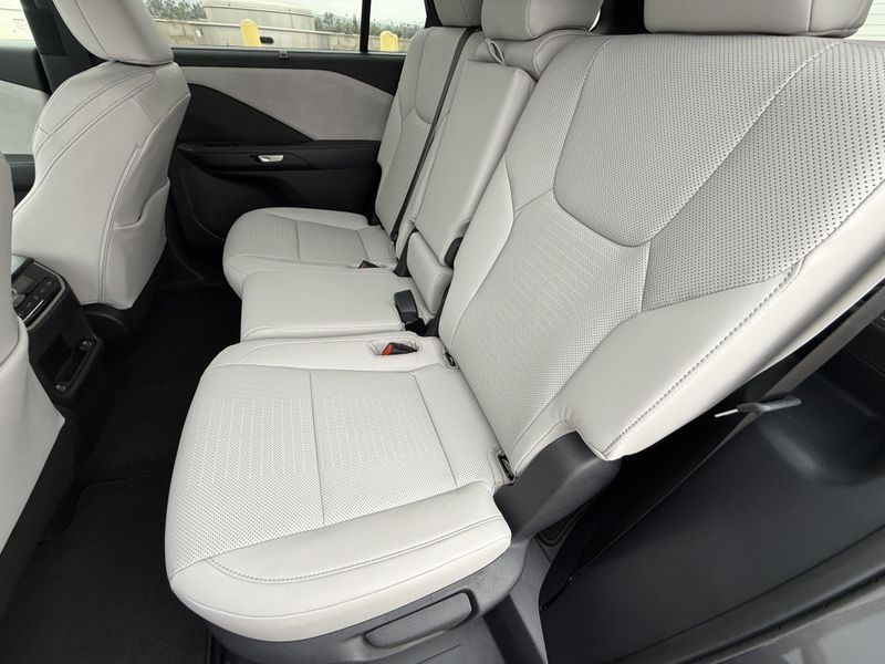 2025 LEXUS TX 350 PremiumImage 28