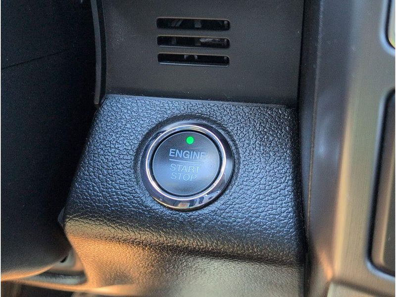 Used 2017 Ford F-150 LimitedImage 23