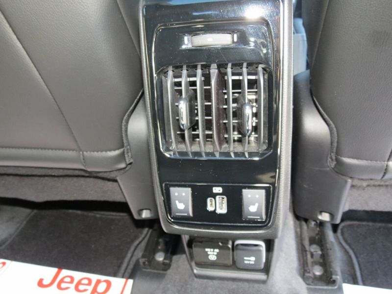 2022 Jeep Compass High Altitude 4x4 4dr SUV in a Silver exterior color and Blackinterior. Militello Motors ​507-200-4344 militellomotors.net 