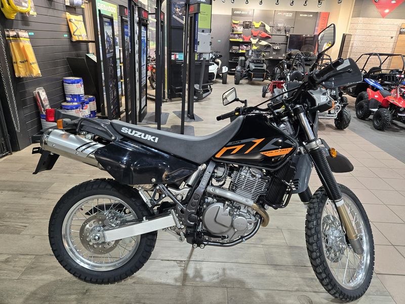 NEW 2026 SUZUKI DR 650S Image 4