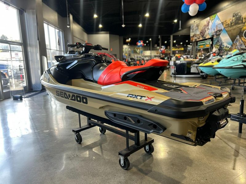 New 2025 Sea-Doo RXT-X 325 (SOUND SYSTEM) Image 6