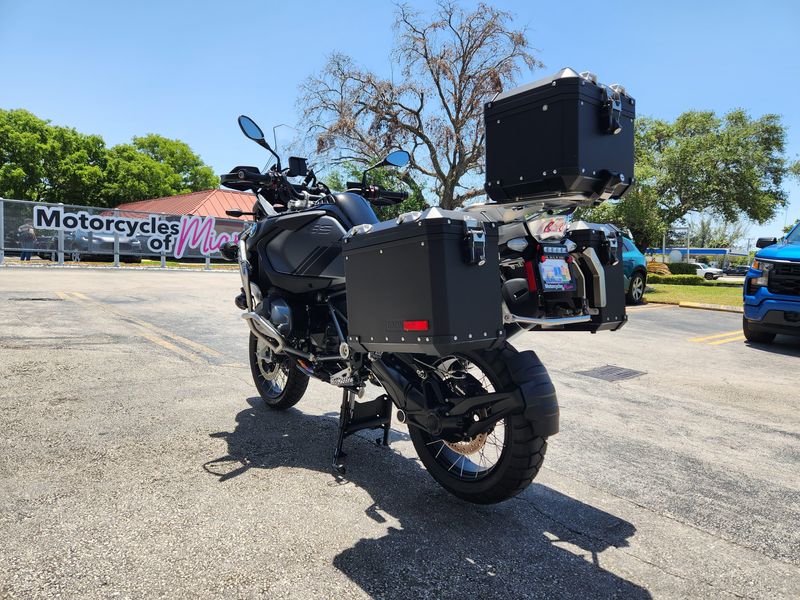 2022 BMW R 1250 GS Adventure Image 6