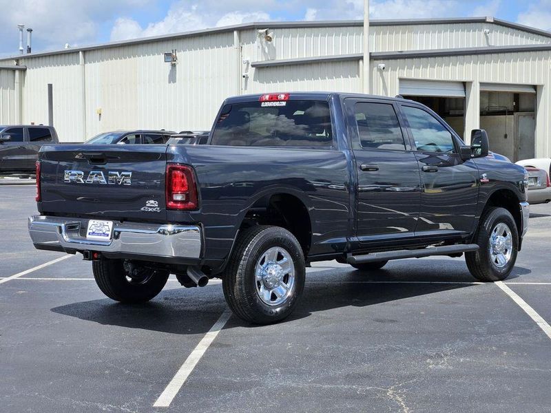 2025 RAM 2500 Tradesman Crew Cab 4x4 6