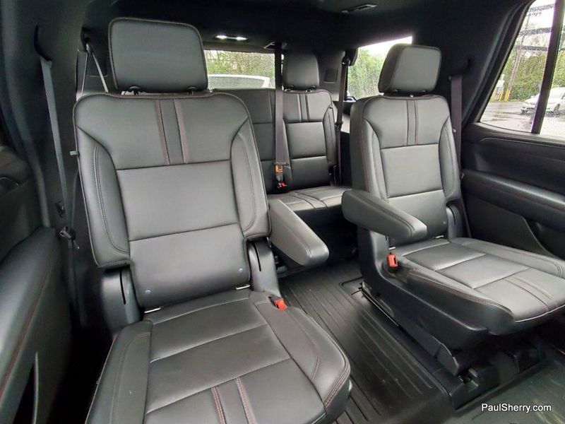 2021 Chevrolet Tahoe RSTImage 8