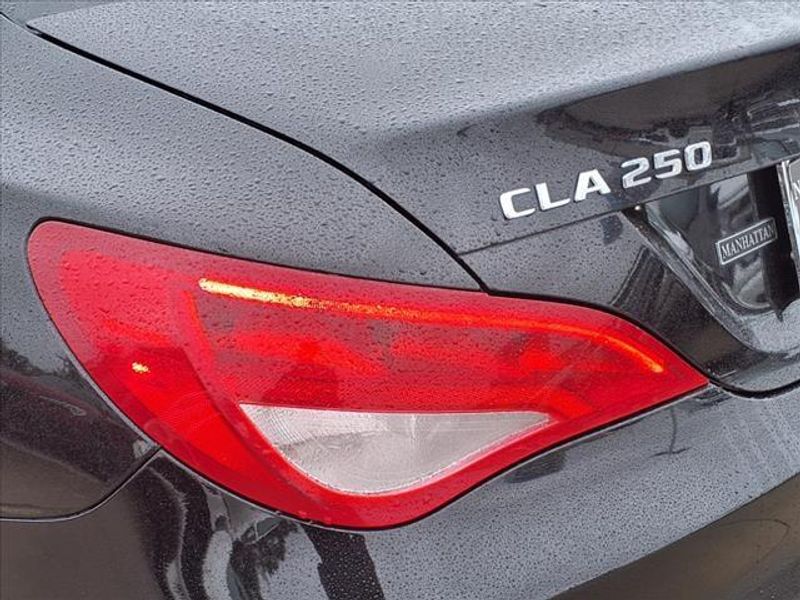 2018 Mercedes-Benz CLA 250Image 13