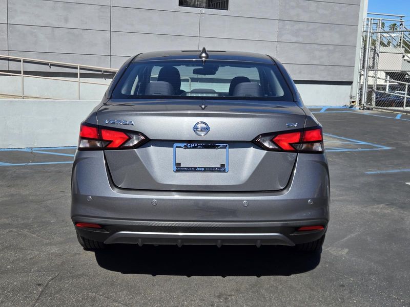 Used 2022 Nissan Versa SV CVT