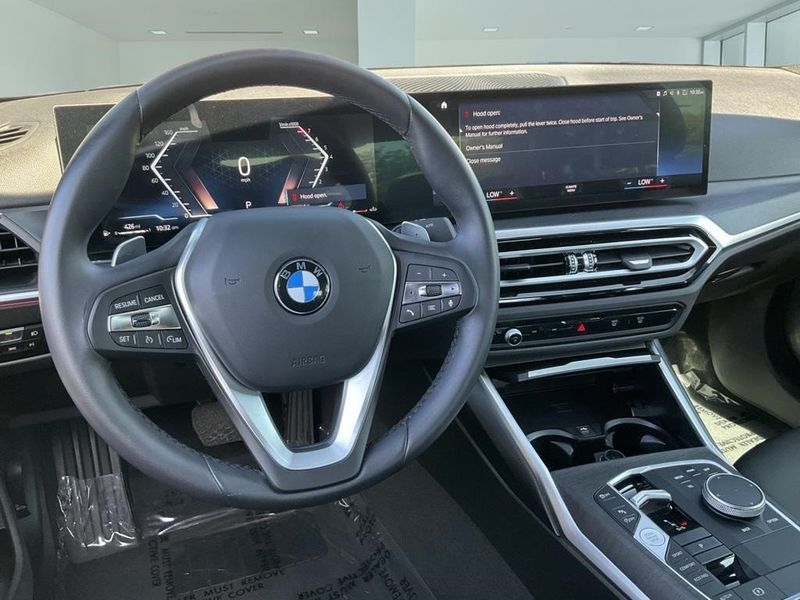 2024 BMW 3 Series 330iImage 27