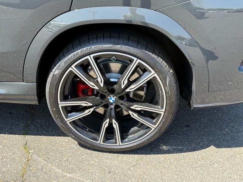 New 2026 BMW X6 M60iImage 14
