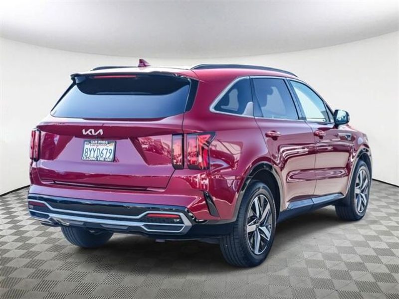 Used 2022 Kia Sorento EXImage 8