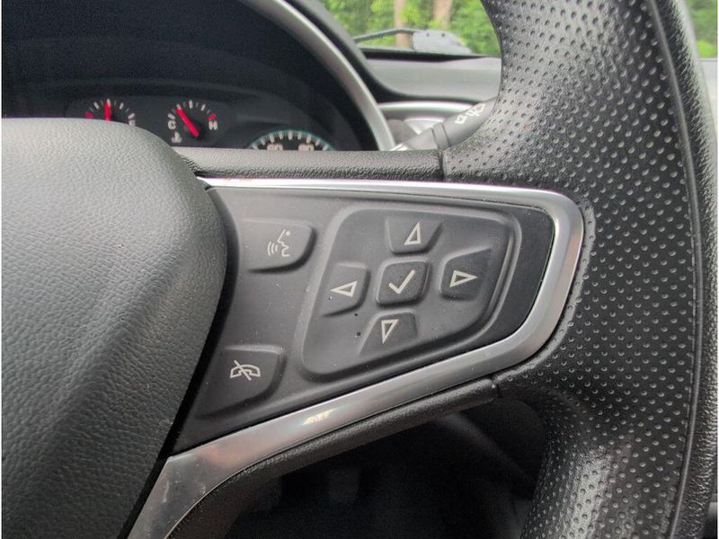 2023 Chevrolet Malibu LTImage 21