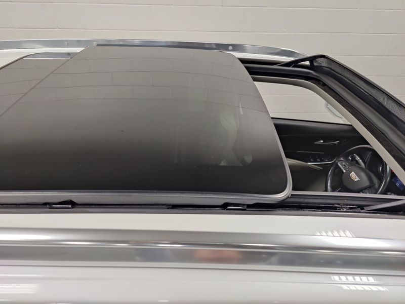 Used 2021 Cadillac XT4 AWD Luxury w/Sunroof/Cold PkgImage 7