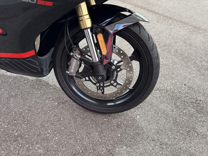 Used 2025 CFMOTO 450SS Image 10