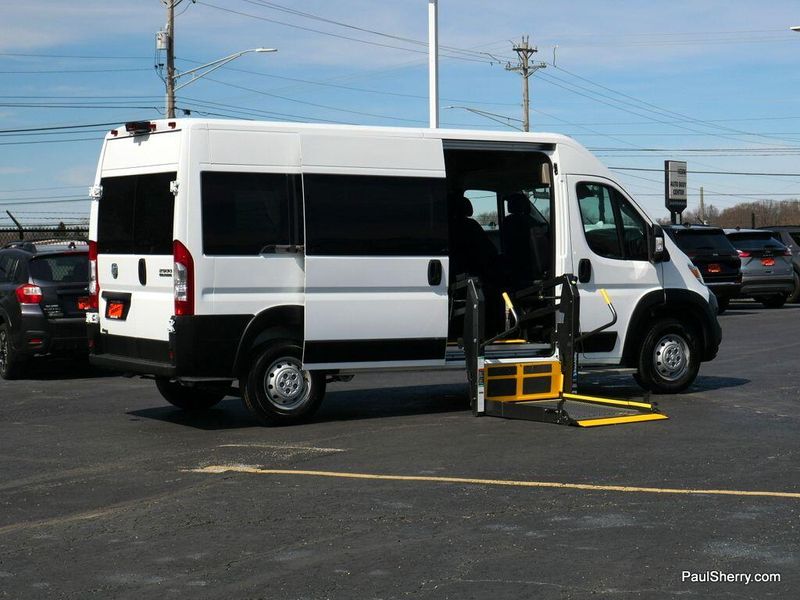 2023 RAM ProMaster 2500 Window Van High RoofImage 18