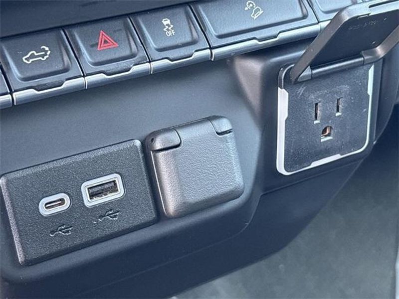 Used 2023 Chevrolet Silverado 1500 Custom Trail BossImage 26