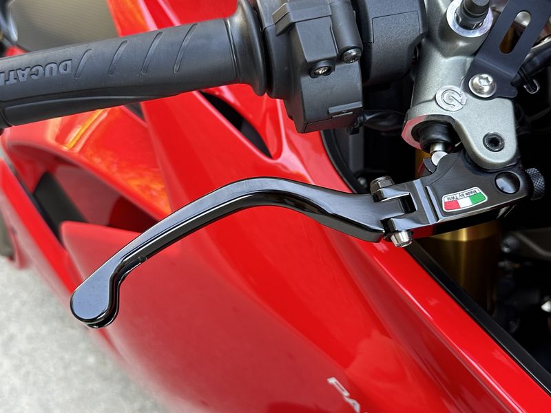 2018 Ducati Panigale V4 S  Image 13