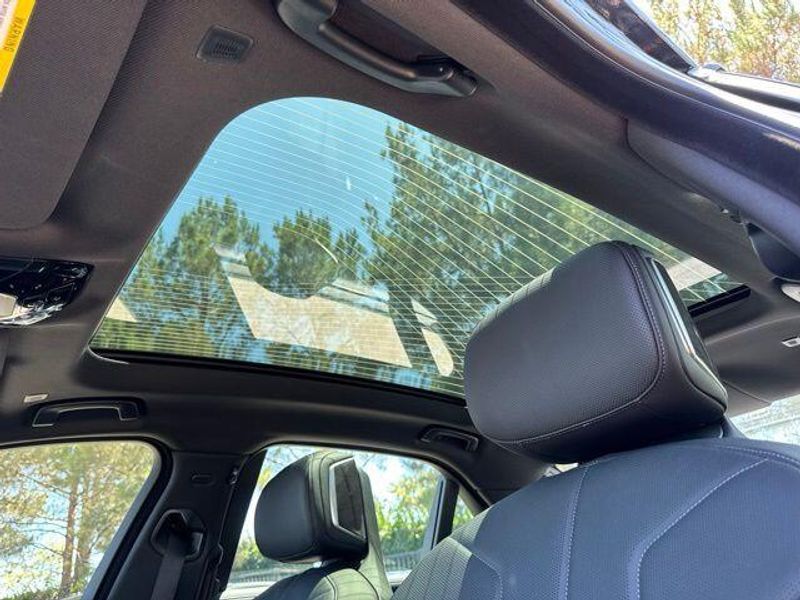 New 2026 BMW 7 Series 750e xDriveImage 20