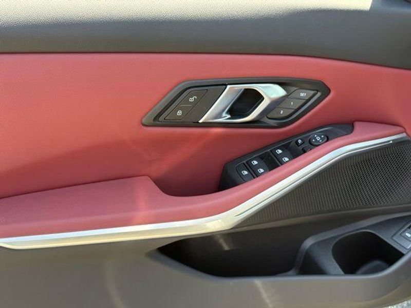 New 2026 BMW 3 Series 330iImage 15